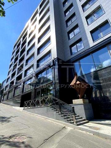 VIP квартира з ремонтом в клубному будинку на Печерську Редутна 67