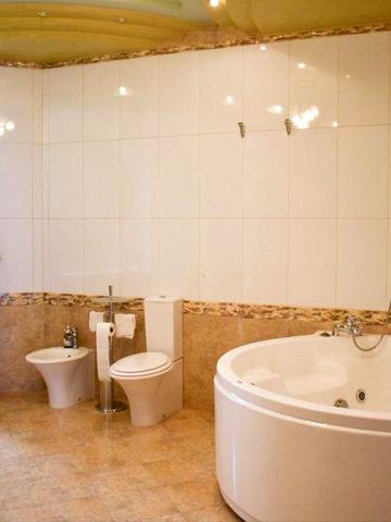 Оренда 3-х кімнатної квартири 200 м2 вул. Антоновича 140