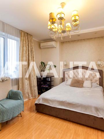 Юрія Шумського вул., 5