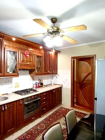 Тараса Шевченка, 27