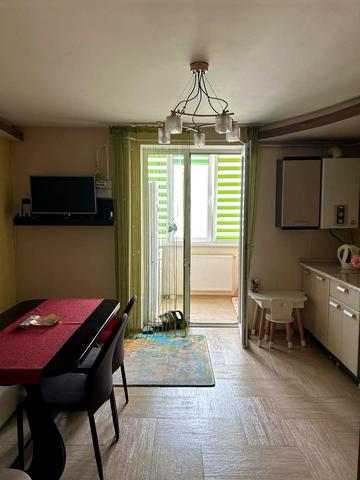 Василя Симоненка вул., 39