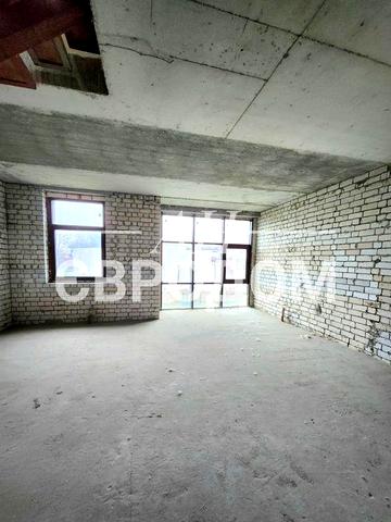 Продам квартиру в закрытом комплексе на Холодной горе ЖК комбайновский