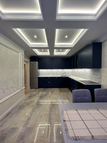 Драгоманова вул., 1