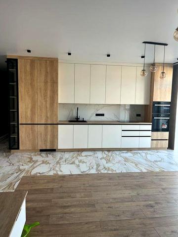 Продається 3х кімнатна квартира в центрі міста.Новобудова,Набережна