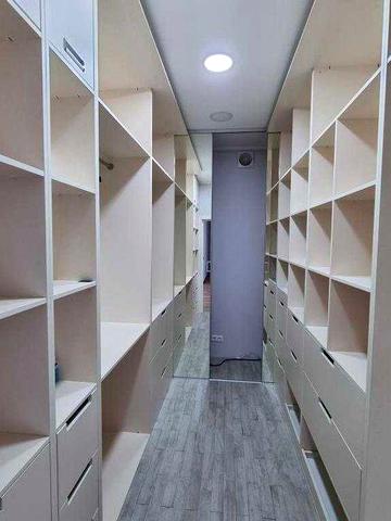 Ціну знижено!  Пентхаус 260 кв.м. з панорамним видом. Русанівка