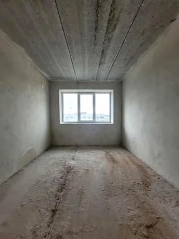 Українських Декабристів вул., 45