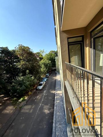 Одеська вул., 5