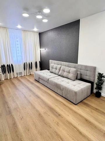 Панаса Мирного вул., 16/4