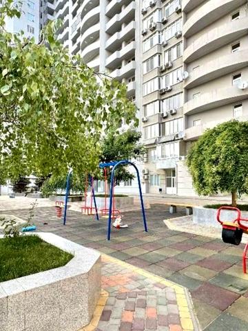 Адміральська вул., 31б