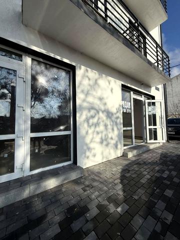 Грушевського, 1