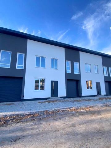 Затишний, 66