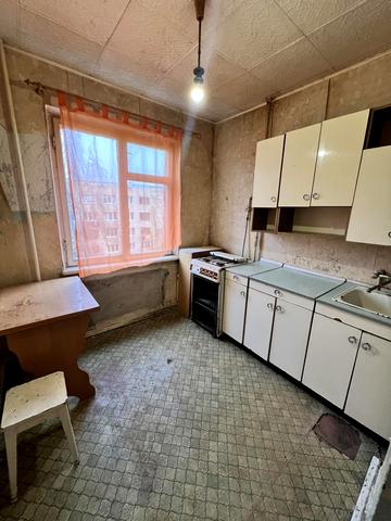 Фабрична вул., 24