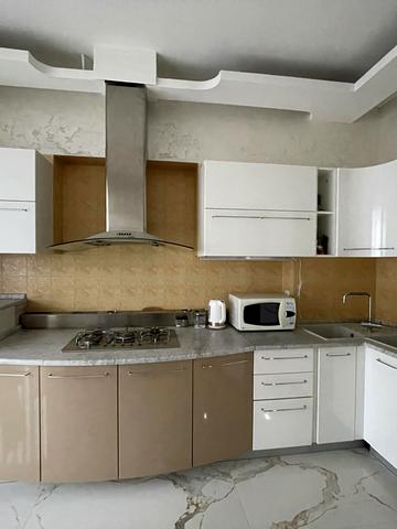 Івана Мазепи вул. (Січневого Повстання), 14