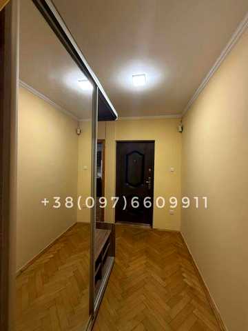 Продаж 4 к. квартири площею 86.1 кв. м. від власника