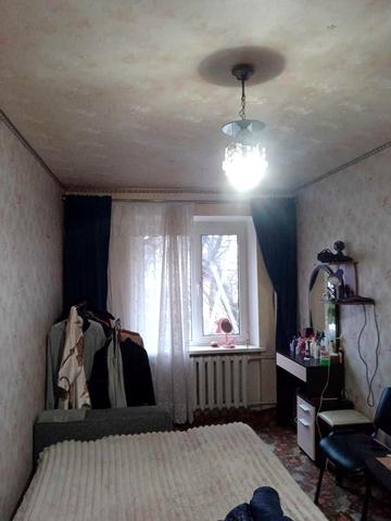 Великотирновська вул., 4