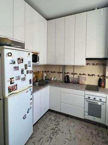 Домобудівельна вул., 5