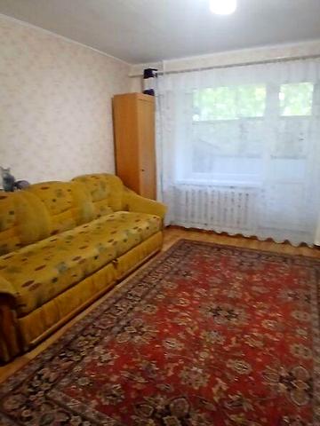 Довгострокова оренда 1к Квартира Левітана вулиця