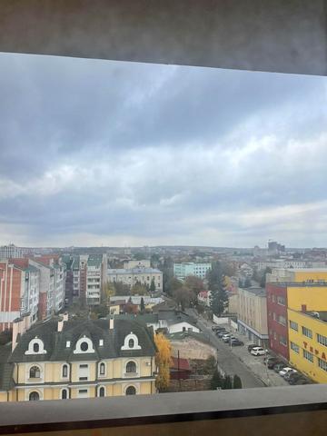 Пирогова вул., 48