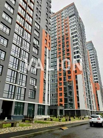 Автозаводська вул., 72-Б