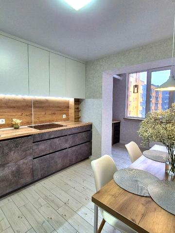 Смілянська вул., 122