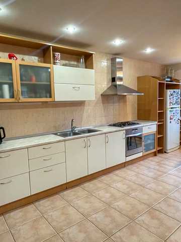 Ливарна вул., 6, Центральний, Дніпро, Дніпропетровська 150000 USD
