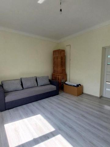 Богдана Хмельницького вул., 14