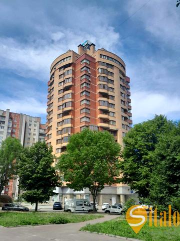 Зубрівська вул., 32