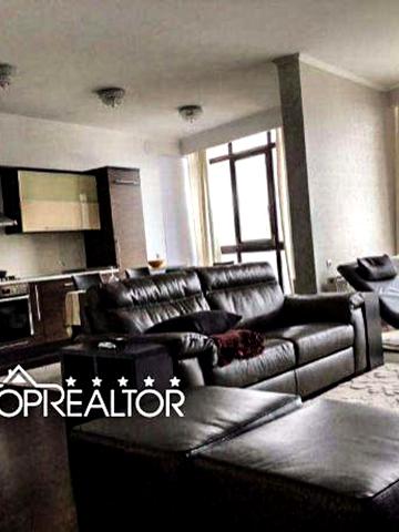 Михайля Семенка вул. (Чайковська), 6