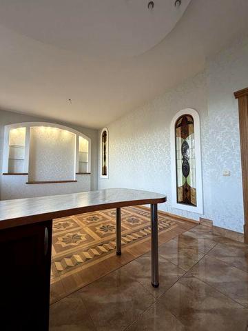 2 рівнева 192 м Центр Коцюбинського Автономне Паркінг Елітний будинок