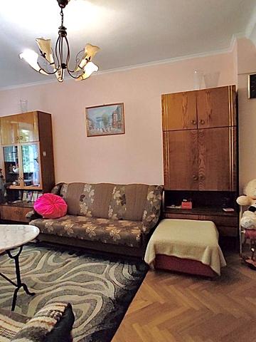 Остроградських вул. (), 16