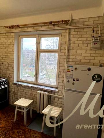 Щаслива вул., 13