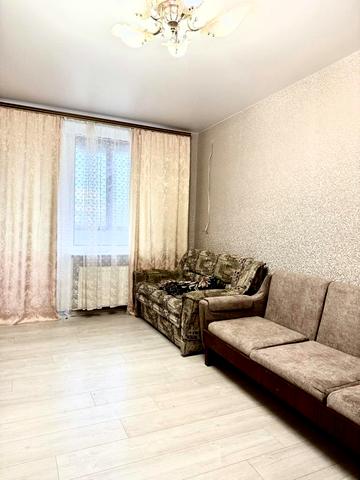 Валентинівська вул., 11