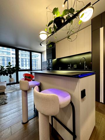 Університетська вул., 1