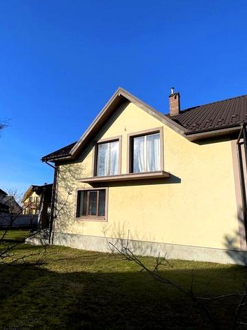 Будинок з ремонтом 200 кв.м