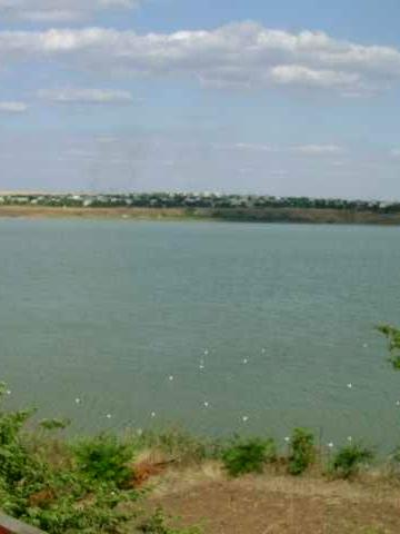 Продам дом в ПЕРВОЙ ЛИНИИ ЛИМАНА, в 2км от Одессы,236кв.м на 12 сотках