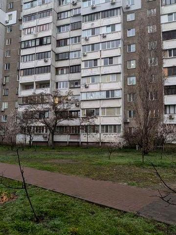 2-к квартира 57.6кв.м. Анни Ахматової вул. ст.м. Позняки, єВідновлення