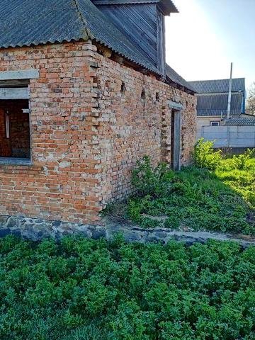 Продам недобудований житловий будинок