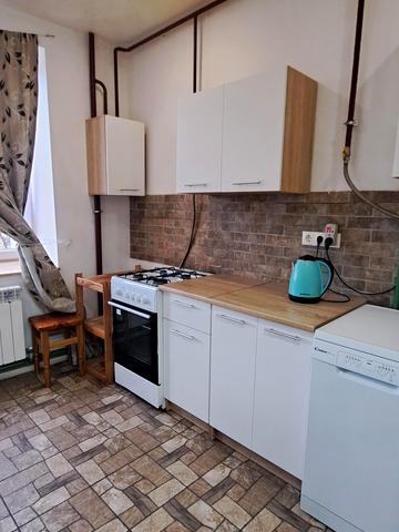 Вереснева вул., 22-А