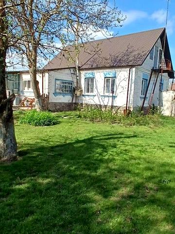 Центральна, 17