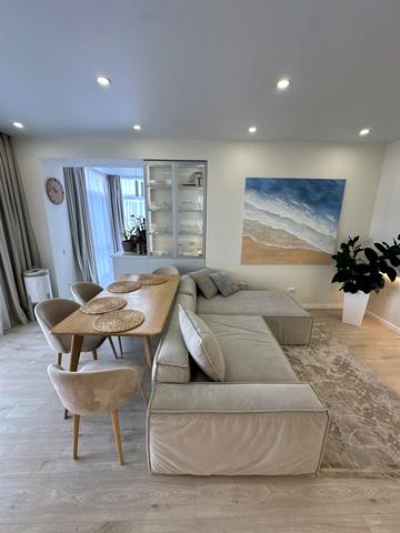 Соборна, 12а