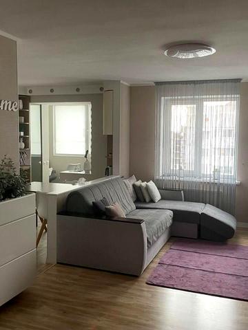 Теплична вул., 38