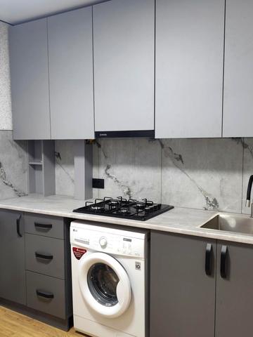 Рильського вул., 5