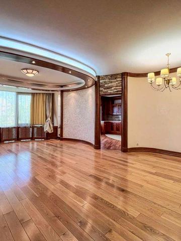 Ивана Мазепы ул. 10, 4-х комн, убежище, Без комиссии!