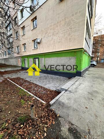 вул. Героїв 146 батальйону ТрО (Комарова), 8