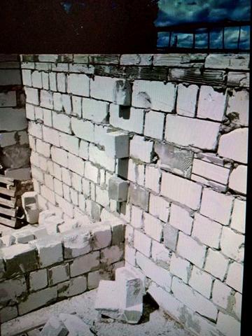 Будинок у Баришівці на 4 квартири. Продам. Стан на фото.