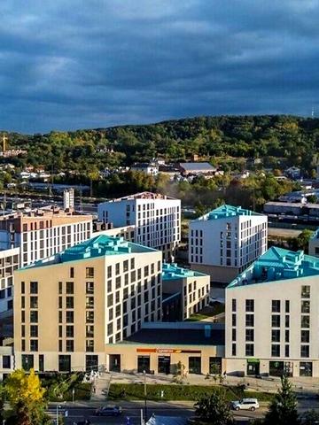 Новознесенська вул., 1