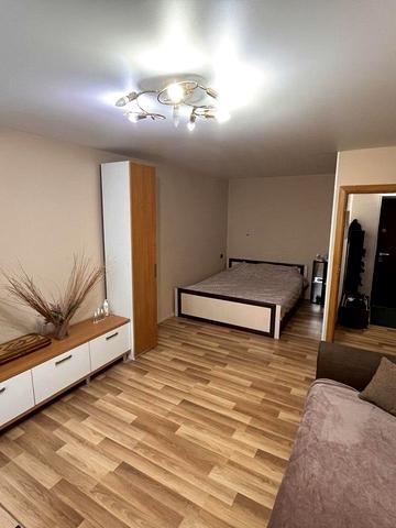 Незалежності вул. (Титова), 18-А