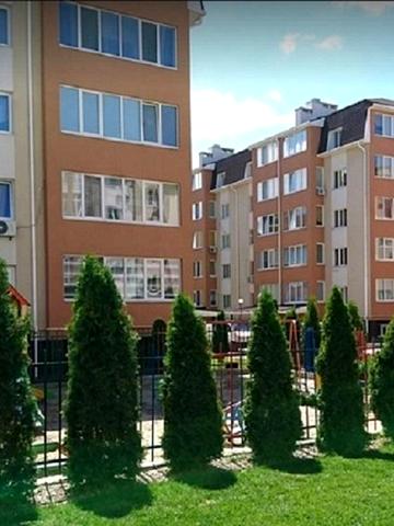 Заміська вул., 2