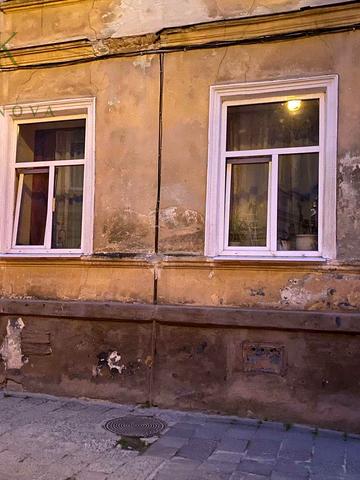 Рибна вул., 5