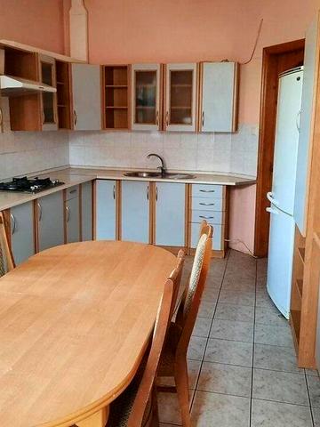 Академічна вул.